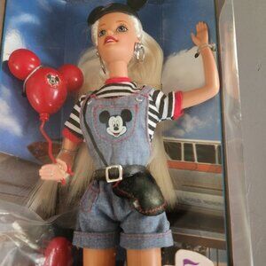 1996 Disney Fun  Barbie